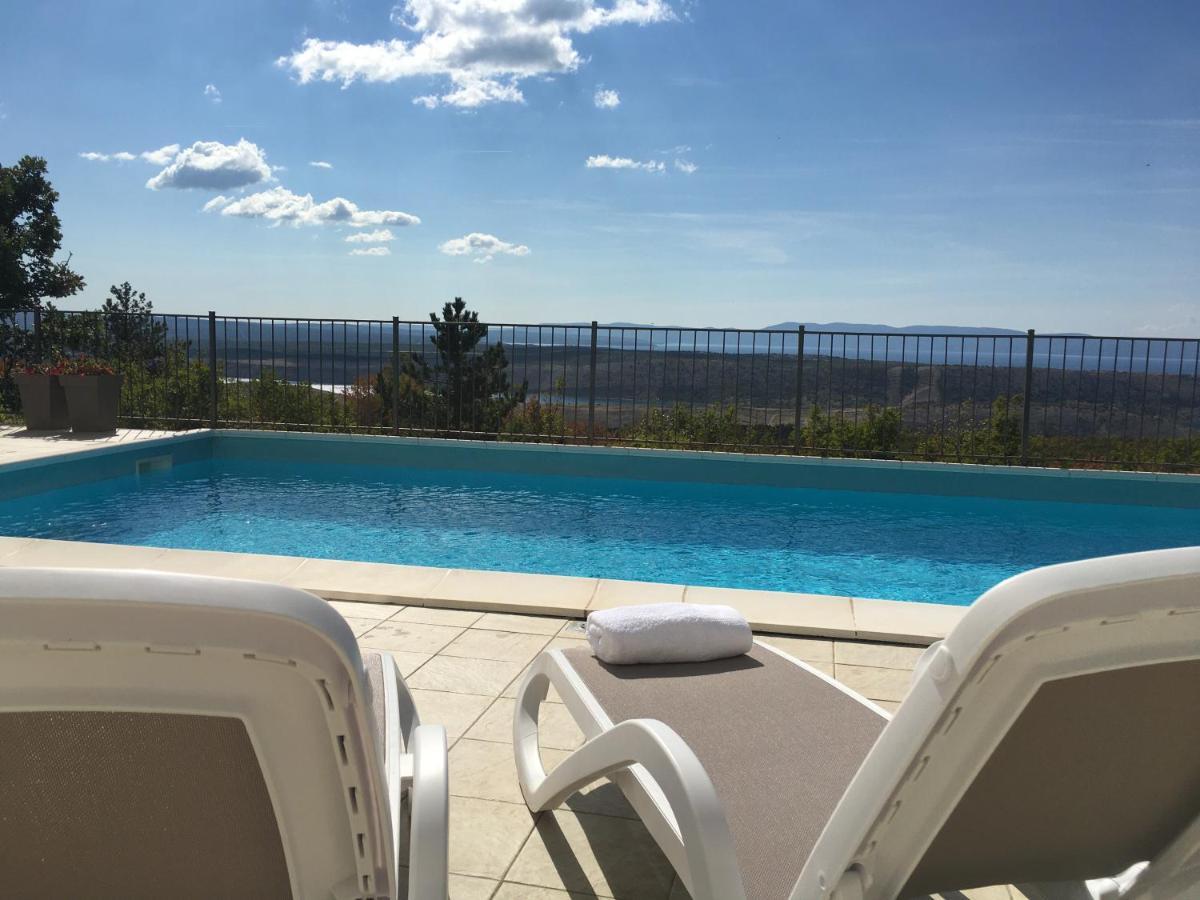 Holiday Home Aqua Šmrika Buitenkant foto