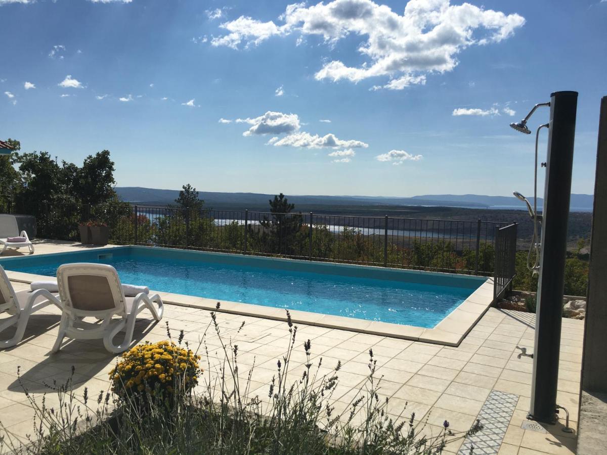 Holiday Home Aqua Šmrika Buitenkant foto